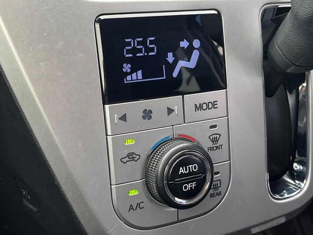 ダイハツ キャスト