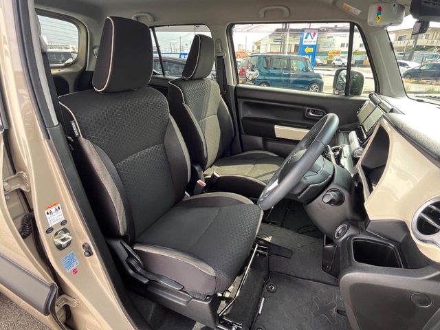 スズキ クロスビー