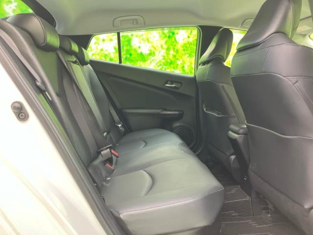 トヨタ プリウス