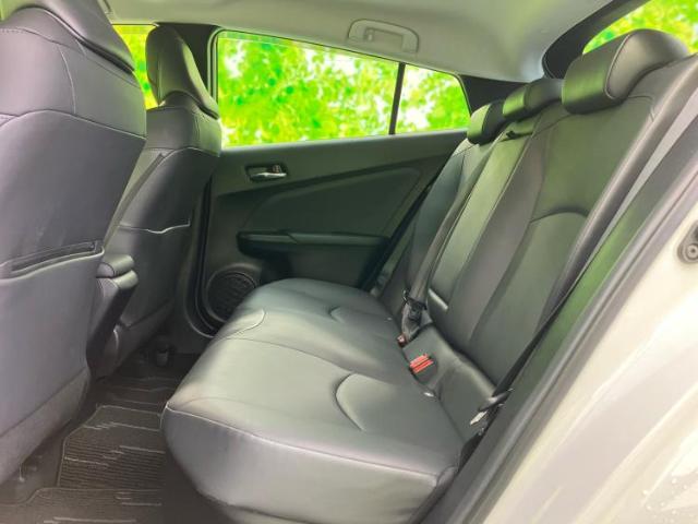 トヨタ プリウス