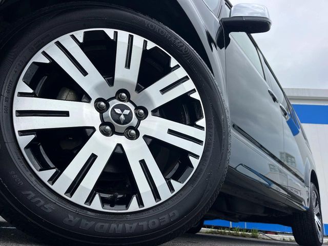 三菱 デリカD：5