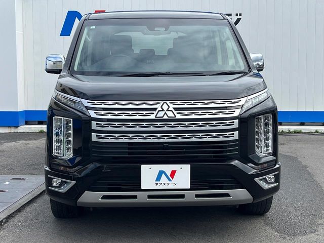 三菱 デリカD：5