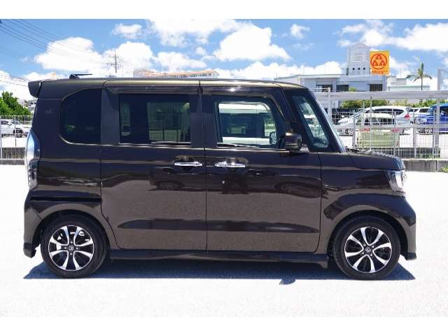 ホンダ N-BOX
