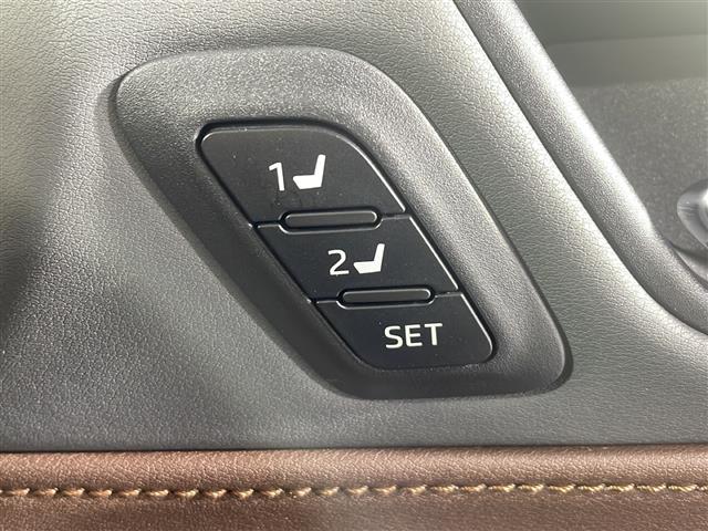 トヨタ ハリアー