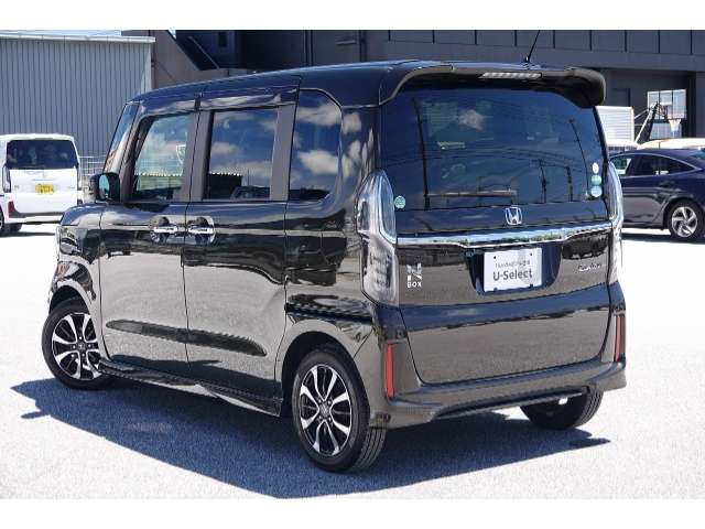 ホンダ N-BOX
