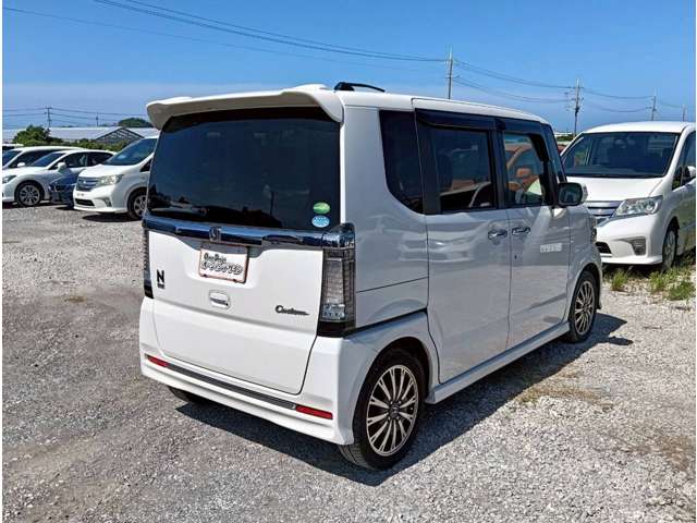 ホンダ N-BOX