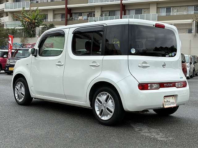 日産 キューブ