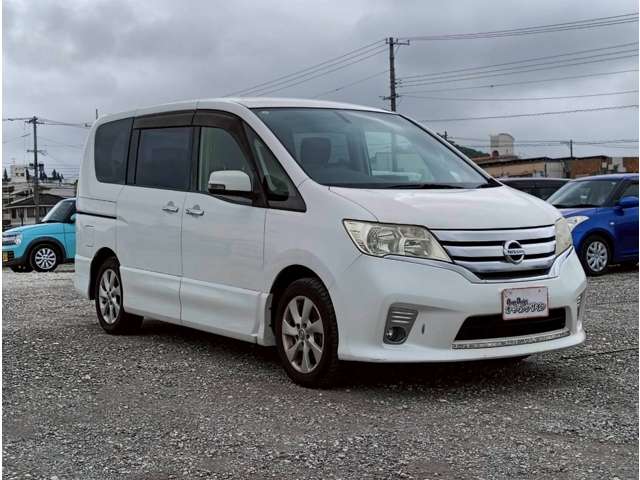 日産 セレナ