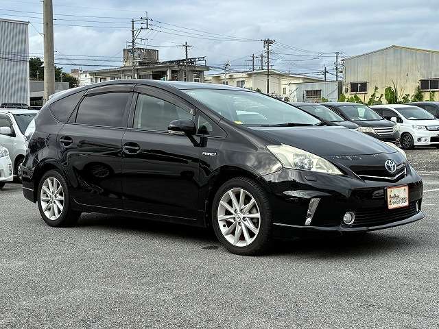 トヨタ プリウスα