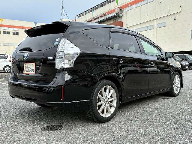 トヨタ プリウスα