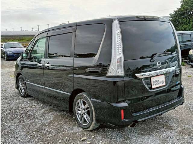 日産 セレナ