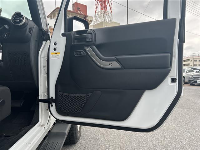 ジープ ラングラー