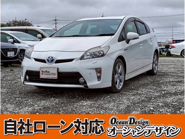 トヨタ プリウス