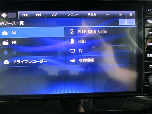 日産 ノートオーラ