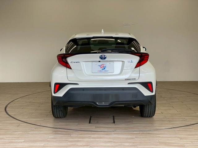 トヨタ C-HR