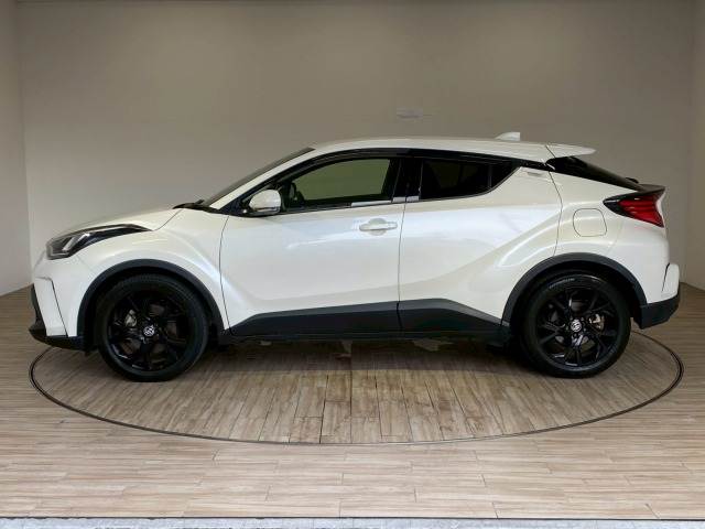 トヨタ C-HR