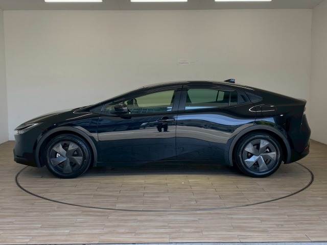トヨタ プリウス