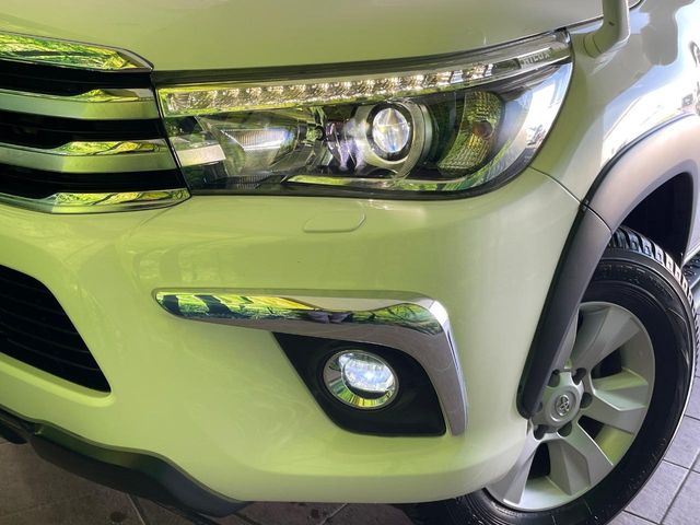 トヨタ ハイラックス