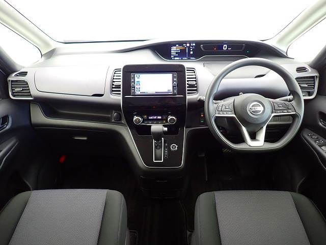 日産 セレナ