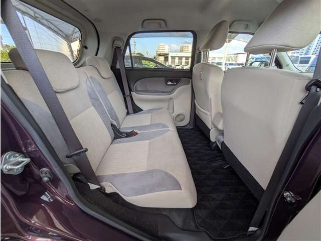 ダイハツ キャスト