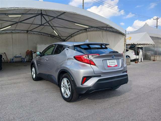 トヨタ C-HR
