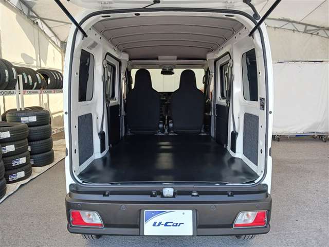 ダイハツ ハイゼットカーゴ