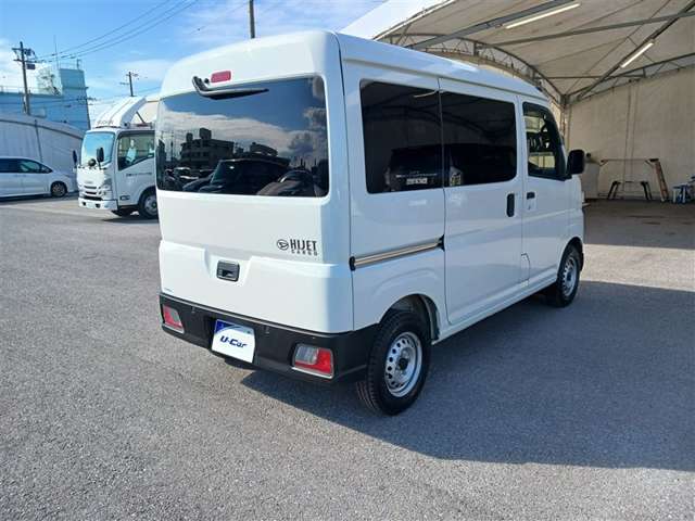 ダイハツ ハイゼットカーゴ