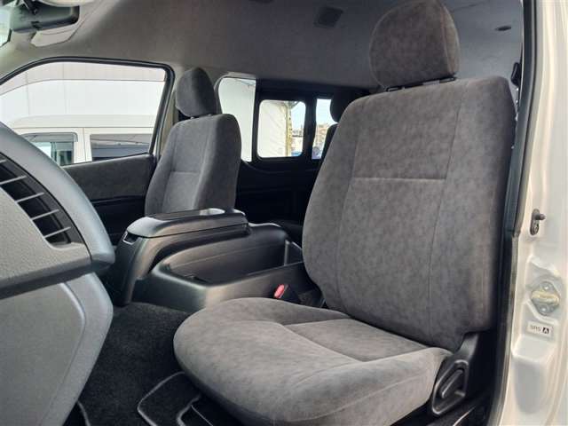 トヨタ ハイエース