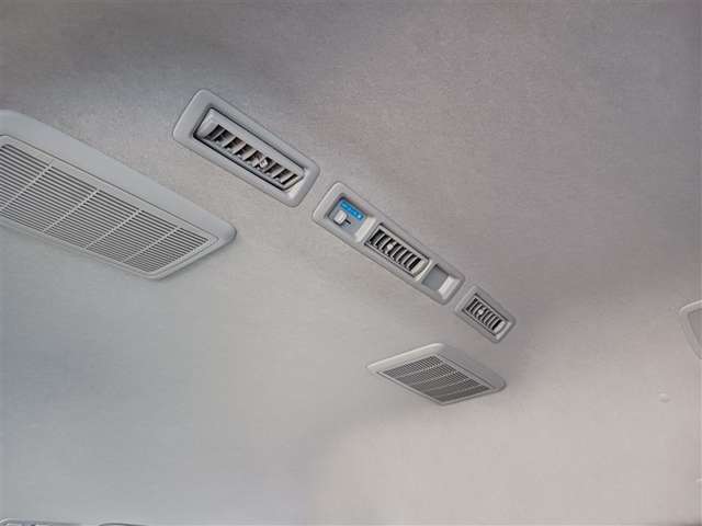 トヨタ ハイエース