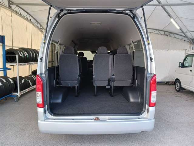 トヨタ ハイエース