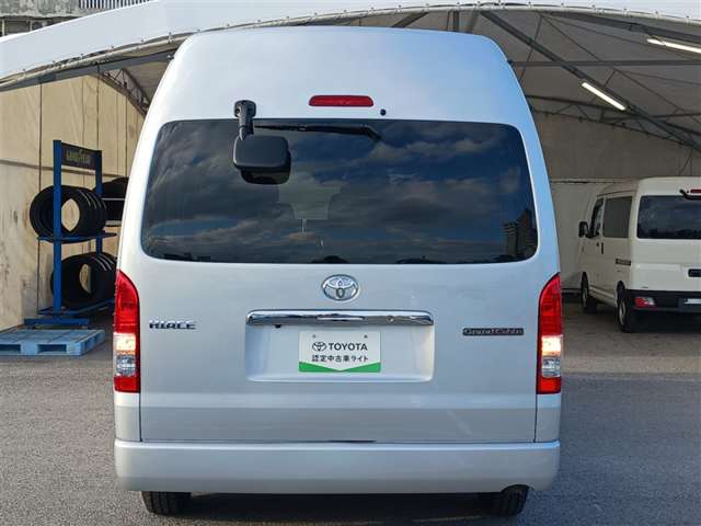 トヨタ ハイエース