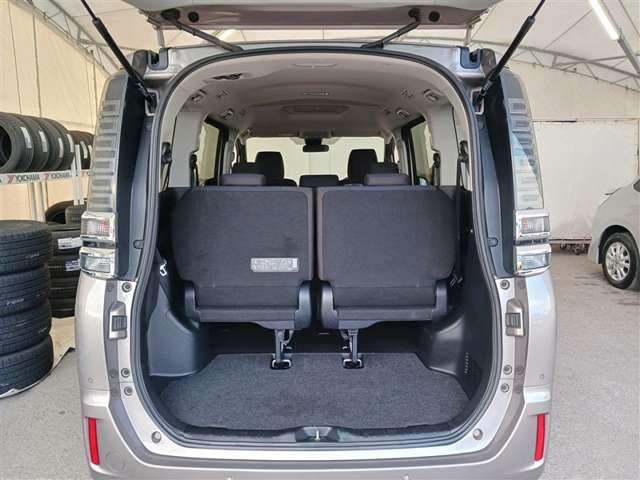 トヨタ ヴォクシー