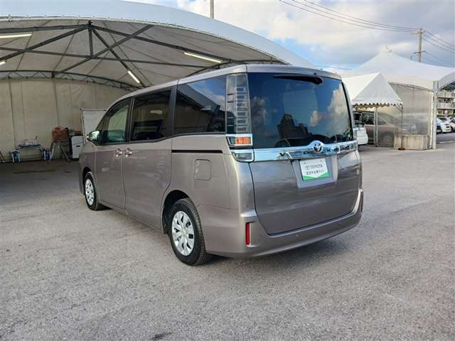 トヨタ ヴォクシー