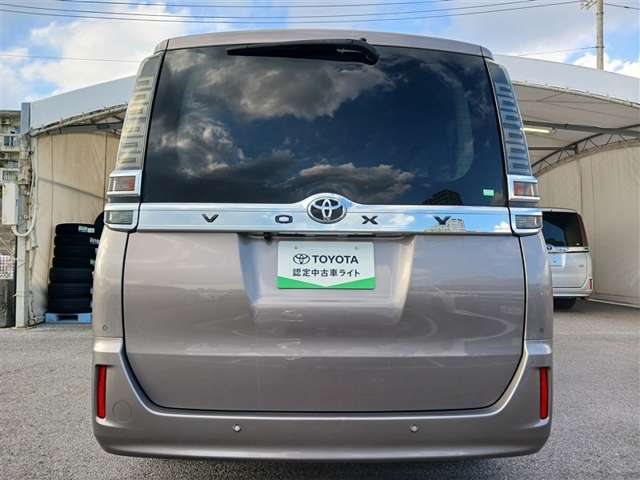 トヨタ ヴォクシー