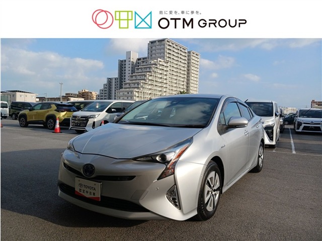 トヨタ プリウス