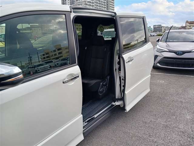 トヨタ ヴォクシー