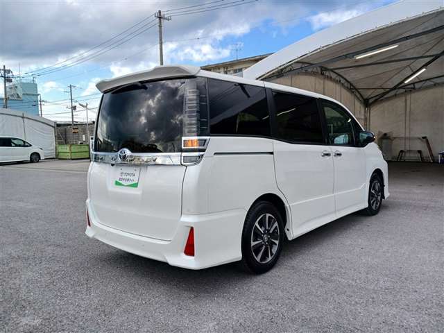 トヨタ ヴォクシー