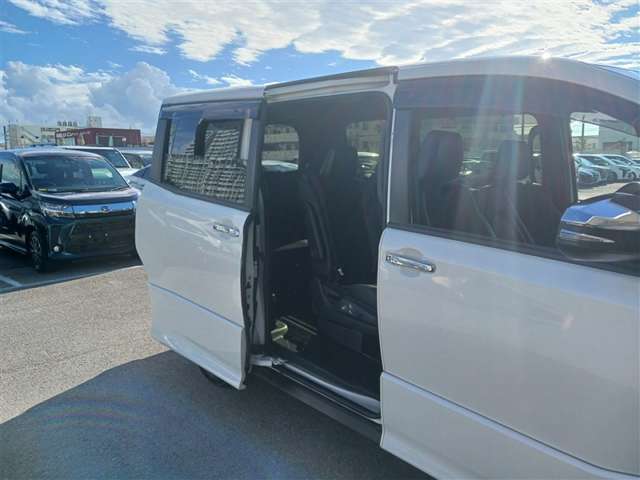 トヨタ ヴォクシー