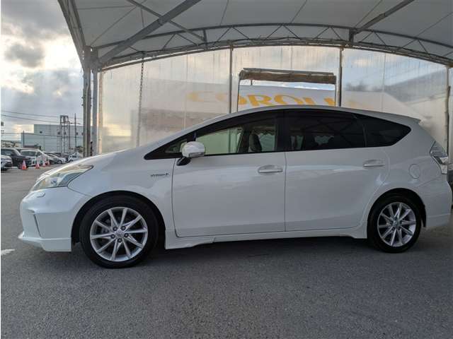 トヨタ プリウスα