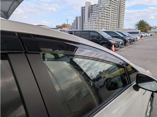 トヨタ プリウスα