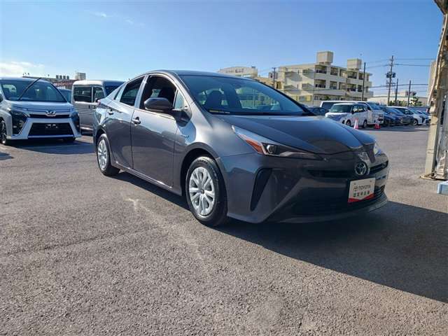 トヨタ プリウス