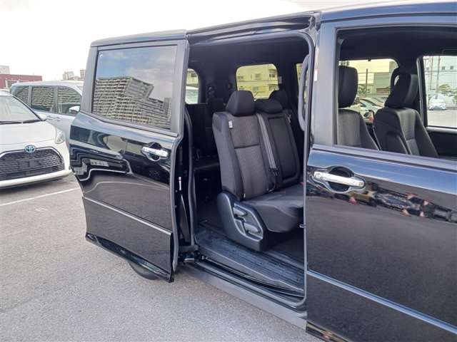 トヨタ ヴォクシー