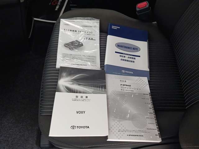 トヨタ ヴォクシー