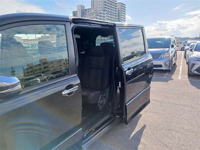 トヨタ ヴォクシー