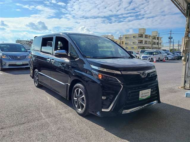 トヨタ ヴォクシー