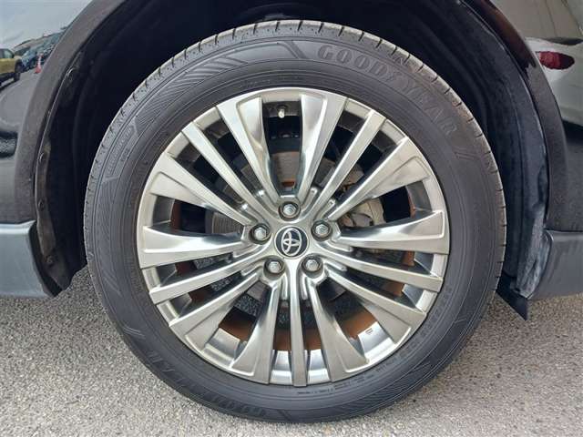 トヨタ ハリアー