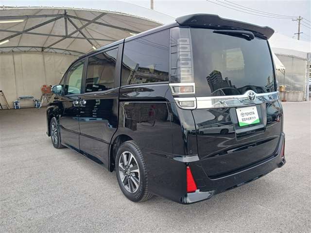 トヨタ ヴォクシー