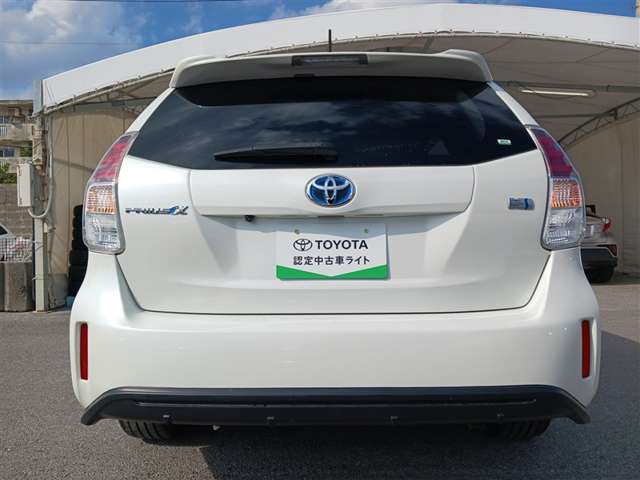 トヨタ プリウスα