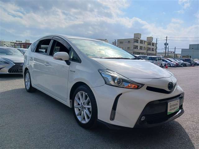 トヨタ プリウスα