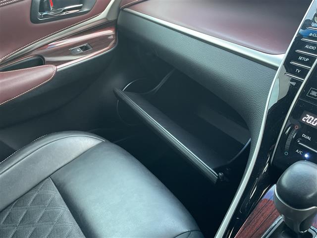 トヨタ ハリアー